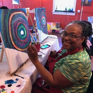 Meet your Posher, Sharon